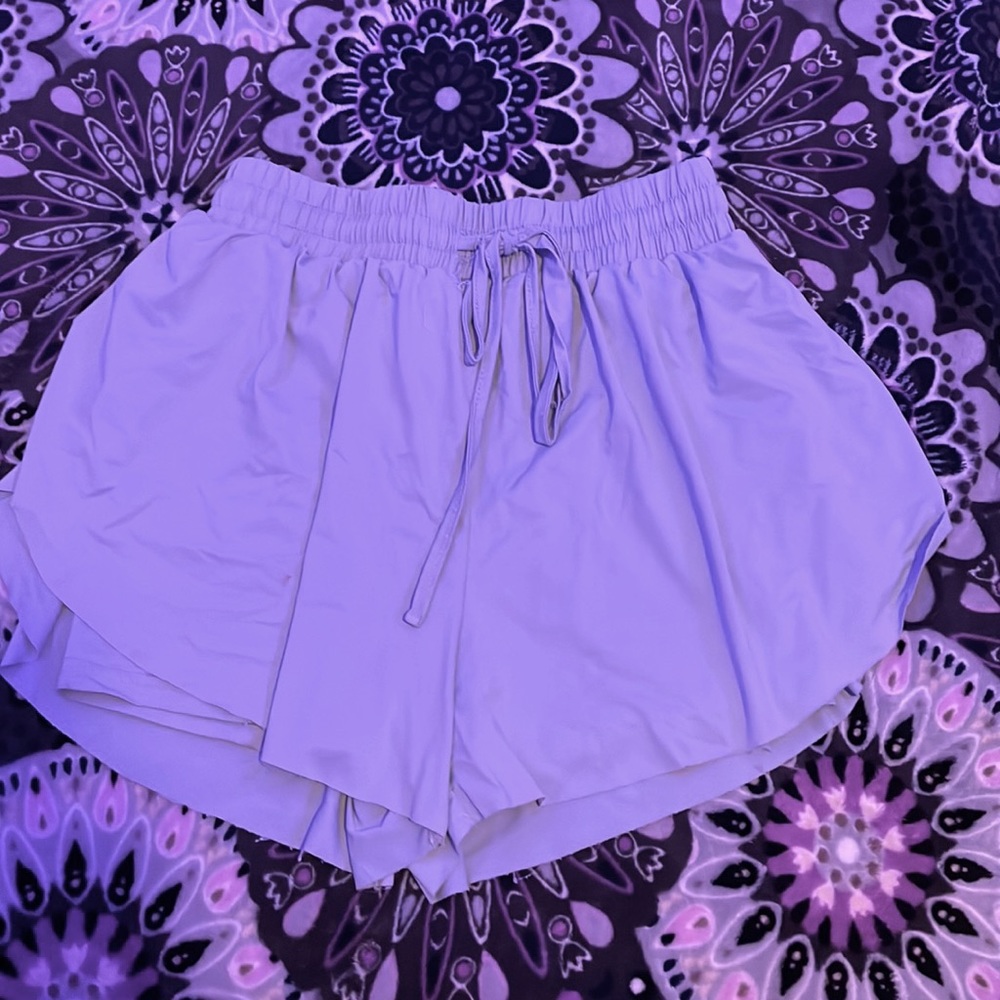 flow shorts.